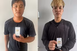 Bắt 2 đối tượng bắn vỡ kính xe ô tô trên cao tốc ở Quảng Ninh