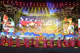 Hải Phòng chuyển 1 tỷ đồng tài trợ bắn pháo hoa sang ủng hộ đồng bào bão lụt