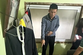 Đi xe máy từ Hải Phòng sang Quảng Ninh, 'đạo chích' khoắng liền 5 nhà