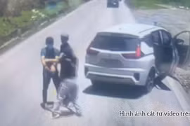 Hai đối tượng rút súng trên đèo Đá Trắng bị tạm giữ