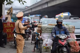 CSGT Hà Nội khuyến cáo người dân chủ động lộ trình khi quay trở lại Thủ đô