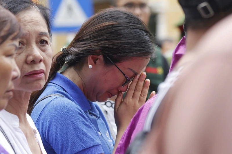 Những hình ảnh nhói lòng trong lễ tang 9 quân nhân CASA 212