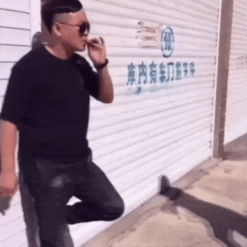 Cô gái "hám trai" nhận cái kết đau ruột.