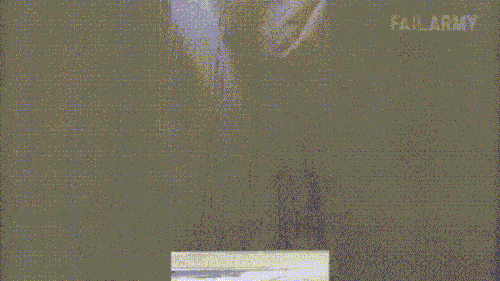 Nhớ nghiên cứu địa hình cho rõ rồi hãy làm ảo thuật nhé.