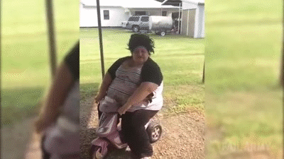 Đúng là “không biết lượng sức mình”.