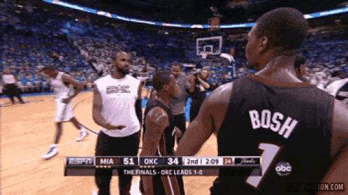 Làm gì mà vội vàng thế anh bạn.