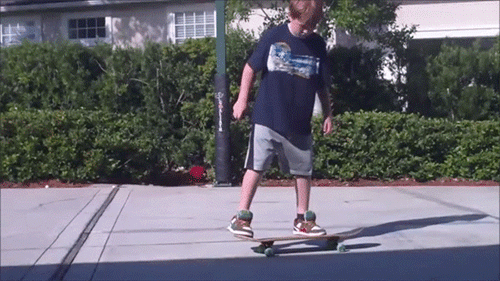 Nghịch dại là "tàn đời trai" có ngày đó nha nhóc.