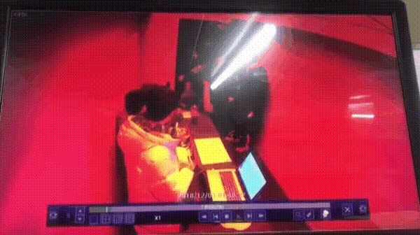 Clip nhan vien Burning Sun loi phu nu vao phong tan cong tinh duc-Hinh-3