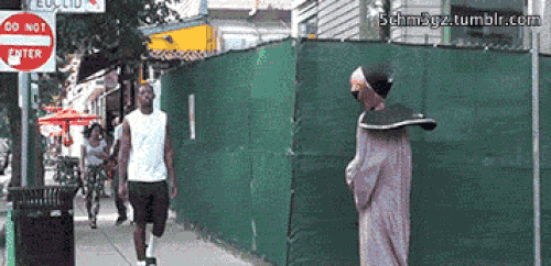 Trời đất, làm người ta sợ chết khiếp đi à.