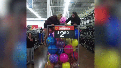 Nghịch ngợm đến thế này là cùng.