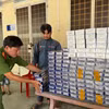 Bắt đối tượng vận chuyển gần 1.500 bao thuốc lá nhập lậu