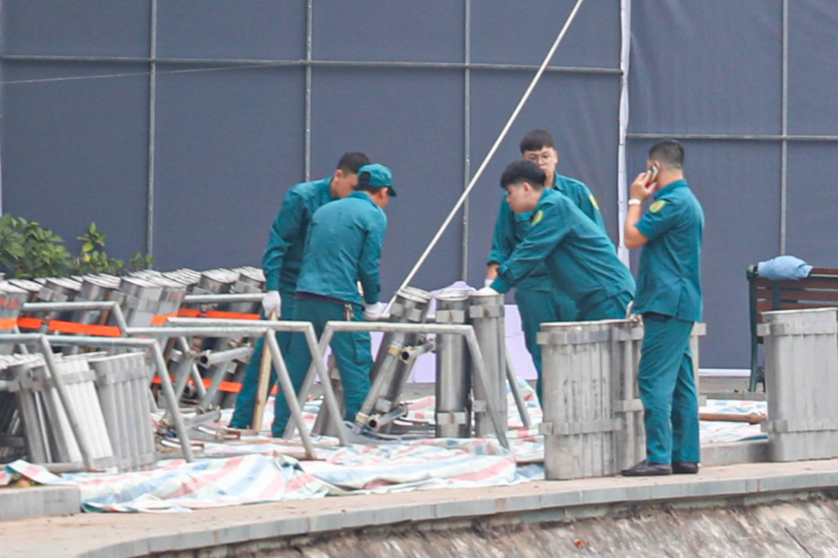 Hai trận địa số 1 và 2 là các trận địa bắn pháo hoa kết hợp tầm cao, tầm thấp cùng pháo hoa hỏa thuật.