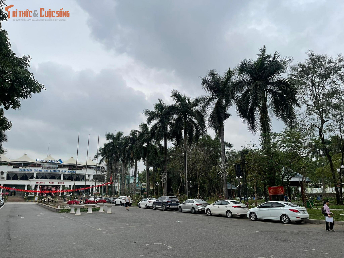 Theo đó, để phát triển văn hóa TP, trong giai đoạn 2026 - 2030, Hà Nội dự kiến đầu tư, hỗ trợ đầu tư 1.058 dự án với tổng số vốn 36.112 tỷ đồng. Trong đó, 250 dự án (dùng ngân sách TP) có tổng số vốn 20.942 tỷ đồng; 808 dự án (dùng ngân sách xã, phường) có tổng số vốn 15.170 tỷ đồng.