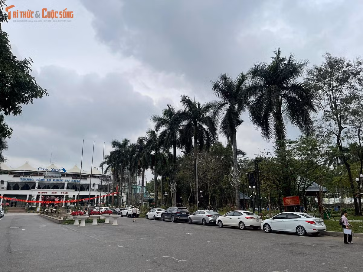 Theo đó, để phát triển văn hóa TP, trong giai đoạn 2026 - 2030, Hà Nội dự kiến đầu tư, hỗ trợ đầu tư 1.058 dự án với tổng số vốn 36.112 tỷ đồng. Trong đó, 250 dự án (dùng ngân sách TP) có tổng số vốn 20.942 tỷ đồng; 808 dự án (dùng ngân sách xã, phường) có tổng số vốn 15.170 tỷ đồng.