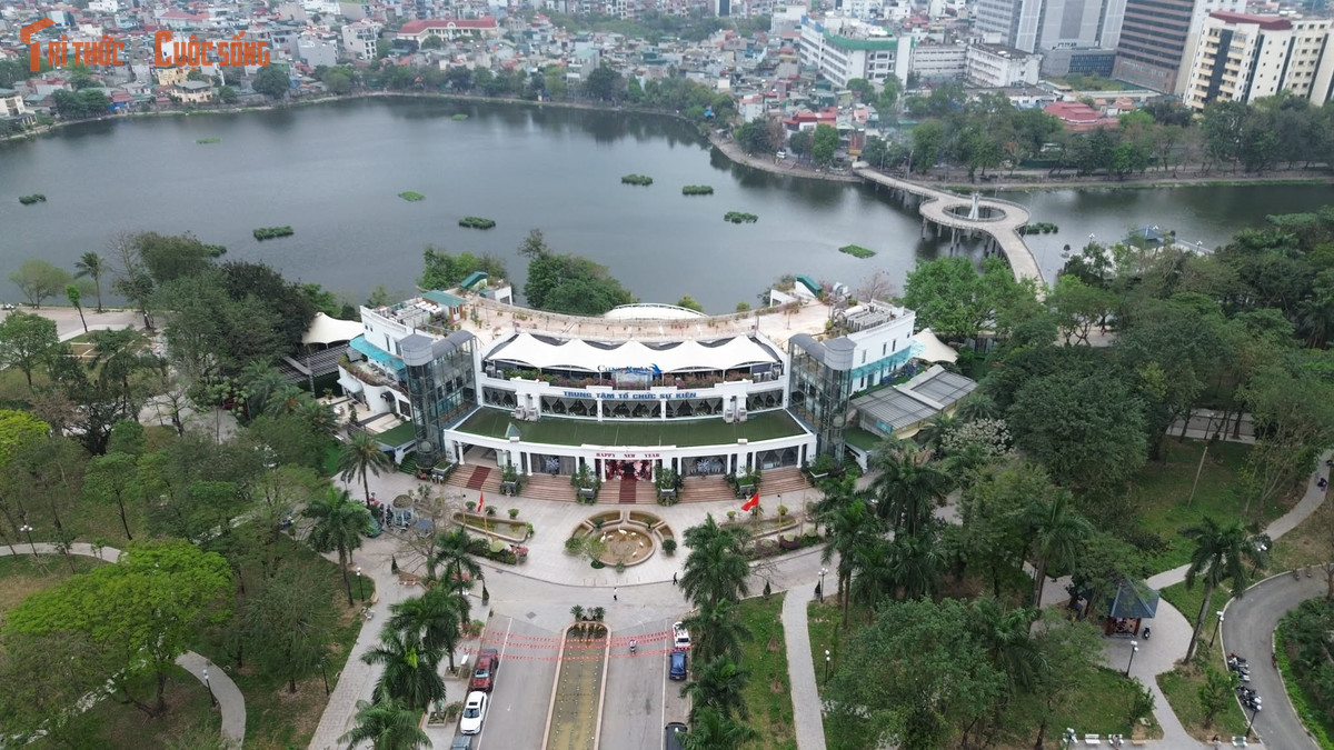 Nhà hát rộng khoảng 9.000m², với tổng vốn đầu tư khoảng 2.000 tỷ đồng; dự kiến 2.000 - 2.500 chỗ.