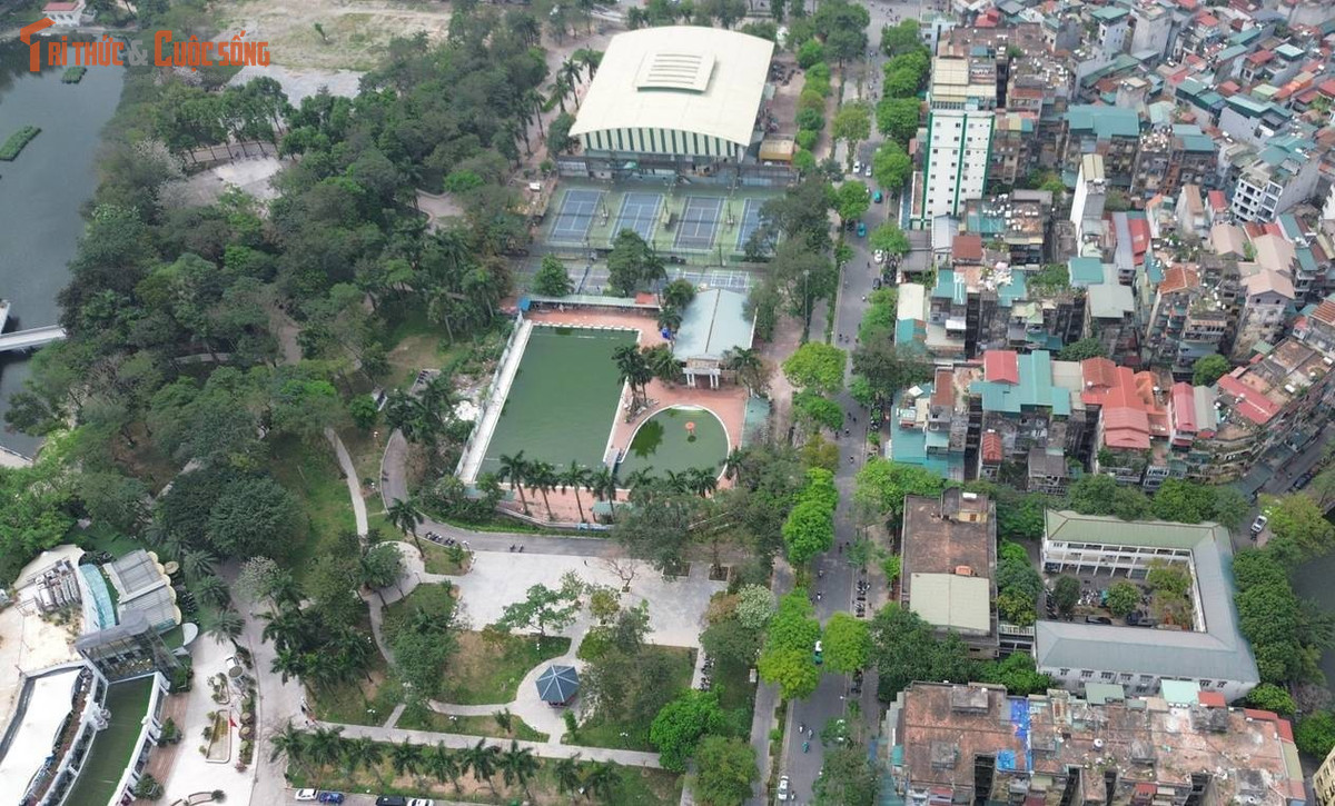 Hiện tại, Hà Nội đang quản lý 6 nhà hát nhưng các địa điểm hiện có đã đầu tư cách đây 20 năm, không đủ tiêu chuẩn kỹ thuật hoặc không gian quá chật hẹp, không đáp ứng được yêu cầu của công nghiệp hóa nghệ thuật biểu diễn.