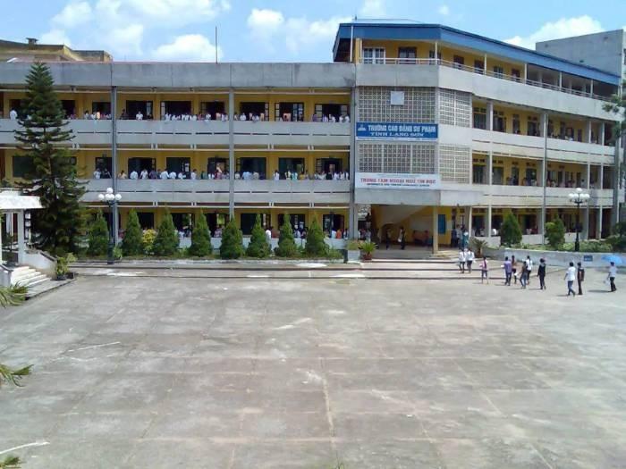 Theo hồ sơ vụ án, sau khi tốt nghiệp Trường Cao đẳng Sư phạm tỉnh Lạng Sơn, Dương Thị Lưu (SN 1976, trú huyện Bắc Sơn, tỉnh Lạng Sơn cũ) được phân công về giảng dạy tại một trường cấp 2 trên địa bàn huyện Bắc Sơn. Trong quá trình công tác tại bản vùng cao, Lưu quen biết với anh Dương Doãn Kh., một chàng trai thật thà, chất phác. Sau một thời gian qua lại tìm hiểu, cả hai nảy sinh tình cảm rồi quyết định tiến tới hôn nhân. (Ảnh minh họa, nguồn internet)