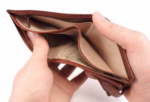 Chỉ ít ngày sau, các trinh sát đã dựng lên chân dung hai nghi phạm, đó là Nguyễn Anh Tuấn (SN 1986) và Nguyễn Hải Hoàn (SN 1986) cùng trú tại xã Kim Hoa, Mê Linh (Hà Nội). Đây là hai đối tượng không nghề nghiệp, thường xuyên sống lang thang. Thời gian gần đây, các đối tượng xuất hiện nhiều sự bất minh. (Ảnh minh họa, nguồn internet)