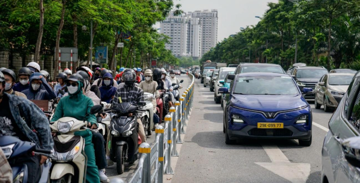 Thời gian tới, Ban Duy tu các công trình hạ tầng giao thông Hà Nội sẽ tiếp tục theo dõi, đánh giá để có những điều chỉnh phù hợp nhất, tạo điều kiện thuận lợi cho người dân đi lại.