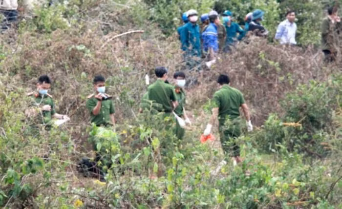 Sau cái chết thương tâm của bà Bor, người dân làng Chư Krei không dám lên rẫy. Chỉ có các điều tra viên của Phòng Cảnh sát hình sự Công an tỉnh vẫn kiên trì bám trụ. Kết quả khám nghiệm tử thi cho thấy, trên người nạn nhân có nhiều vết thương nhưng vết cắt ở cổ làm đứt khí quản, thực quản là nguyên nhân chính gây tử vong. Dấu vết tại hiện trường cho thấy nơi án mạng xảy ra và nơi phát hiện thi thể không cùng một địa điểm. (Ảnh minh họa, nguồn internet)