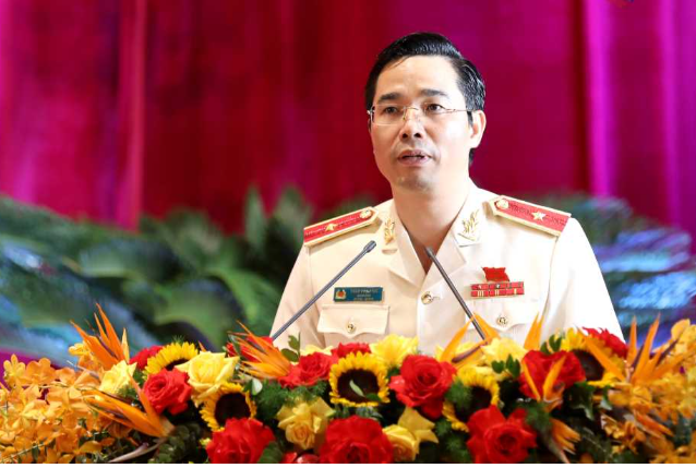 Thiếu tướng Trần Văn Phúc, sinh năm 1978, quê quán Đông Anh, TP Hà Nội. Đồng chí từng giữ chức vụ Phó Cục trưởng Cục Cảnh sát điều tra tội phạm về tham nhũng, kinh tế và buôn lậu; Giám đốc Công an tỉnh Thái Bình. Tháng 8/2024, đồng chí được bổ nhiệm giữ chức vụ Giám đốc Công an tỉnh Quảng Ninh và được thăng cấp bậc hàm Thiếu tướng tháng 7/2025.