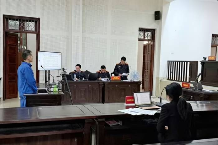 Tại cơ quan điều tra, Thắng không nhận bất cứ hành vi nào, cũng không ký bất cứ giấy tờ gì. Nhưng với những chứng cứ chắc chắn, Công an tỉnh Quảng Ninh đủ cơ sở kết luận Thắng đã sát hại anh T vào ngày 27/3/2012. Cuối tháng 12/2023, TAND tỉnh Quảng Ninh đã tuyên phạt Vũ Văn Thắng mức án tử hình về tội Giết người, kết thúc hành trình chạy trốn dài hơn 10 năm của kẻ thủ ác này. (Ảnh minh họa, nguồn internet)