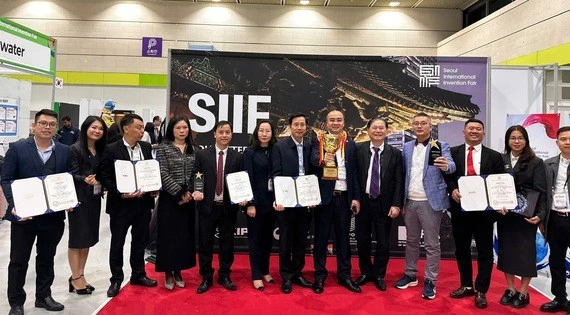 Việt Nam giành nhiều giải thưởng lớn về sáng tạo khoa học công nghệ SIIF 2025