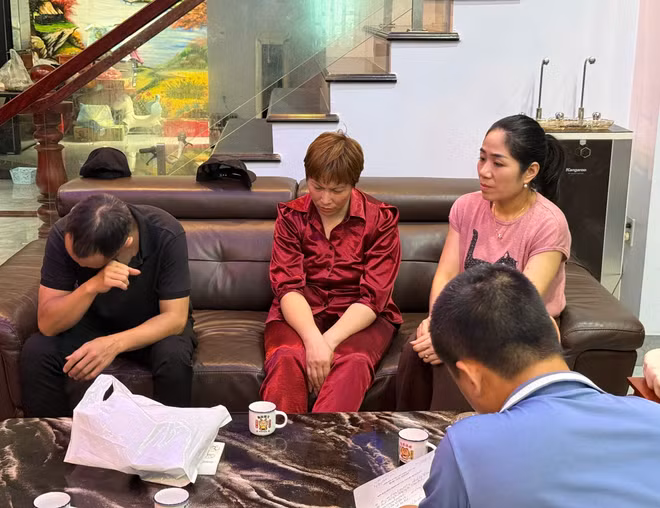 Bắt "bà trùm" có 6 tiền án điều hành đường dây ma túy lớn