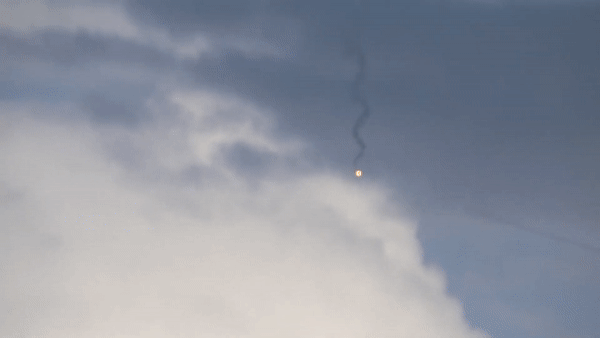 Có thông tin cho biết, phía Ukraine thậm chí còn dùng hệ thống này bắn hạ chiến đấu cơ tối tân Su-35 của Nga.