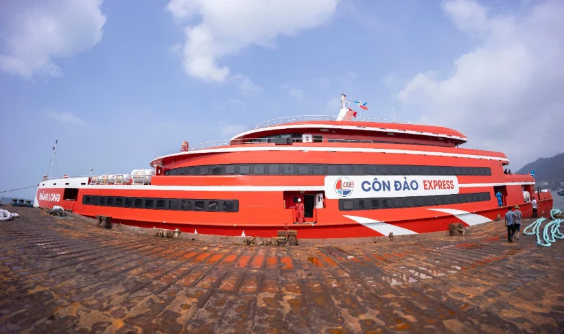 Tàu cao tốc lớn nhất Việt Nam từ Vũng Tàu đi Côn Đảo