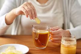 Thanh lọc cơ thể mỗi ngày với nước detox tự pha