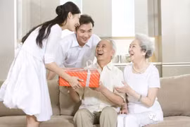 Giảm áp lực tròn vai, bí quyết sống vui vẻ, cân bằng