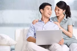 Vợ chồng cùng nghề, hiểu nhau chưa chắc đã dễ sống