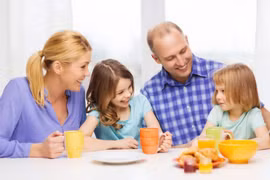 Kỹ năng giao tiếp trong gia đình, tưởng dễ mà khó