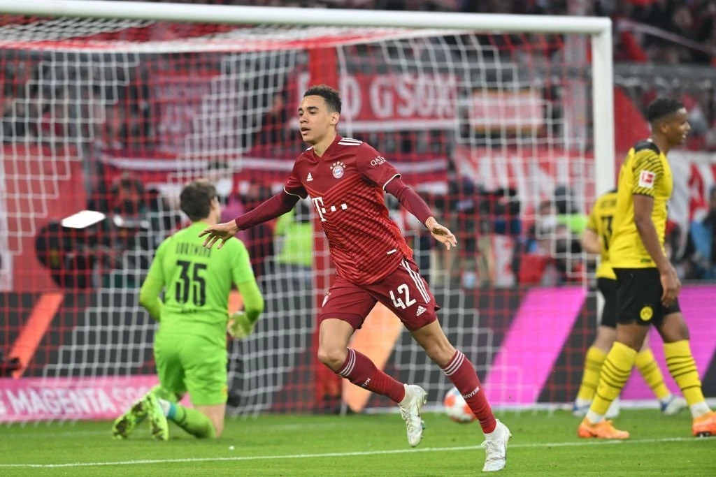 Bayern lập kỷ lục với chức vô địch Bundesliga thứ 10 liên tiếp