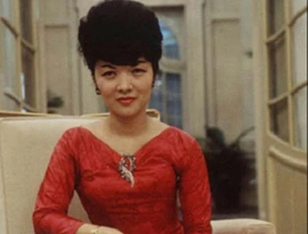 Bí mật sốc về năm tháng "thầm lặng" của bà Trần Lệ Xuân