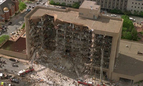 Giả thuyết lạ vụ đánh bom thành phố Oklahoma năm 1995