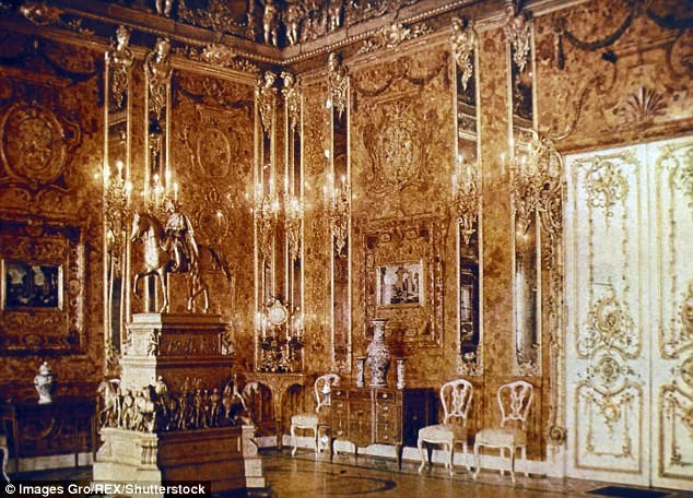 Nóng: Tìm ra nơi cất giấu căn phòng hổ phách huyền thoại?
