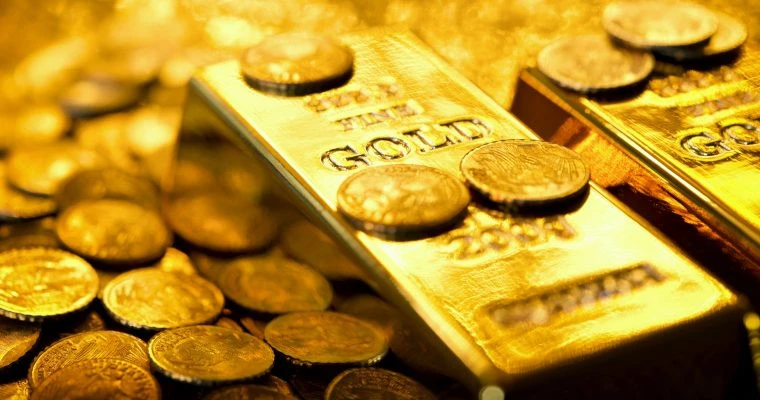 Ớn lạnh đảo vàng ba lần dính lời nguyền nghiệt ngã