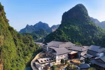 Suối khoáng nóng Quang Hanh, Quảng Ninh. Ảnh dulichluhanh