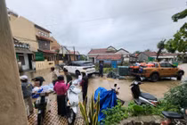 Làng du lịch Đắk Lắk đồng loạt đón khách miễn phí, trở thành điểm tựa mùa lũ