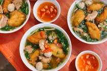 Food tour Hải Phòng bội thu món mới sau sáp nhập