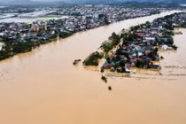 Các bộ, ngành và 14 địa phương chủ động, quyết liệt ứng phó với bão số 11