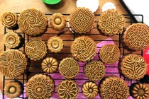 Bánh Trung thu mini, ít ngọt hút giới trẻ