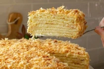 Bí quyết làm món bánh Napoleon tại nhà, lớp vỏ giòn rộp, nhân kem béo ngậy