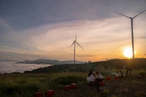 Đến Cầu Đất săn mây, thu cả bầu trời Đà Lạt vào tầm mắt