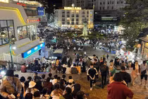 Food tour chợ đêm Đà Lạt khám phá loạt món ngon khiến thực khách mê mẩn