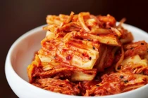 Tác hại tiềm ẩn khi ăn quá nhiều kim chi 