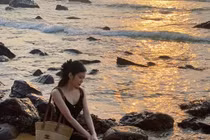 Bãi Đông đẹp như tranh, góc nào lên hình cũng xịn xò