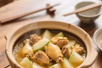 Canh bí đao đùi gà món ngon thanh mát, bổ dưỡng cho ngày thu